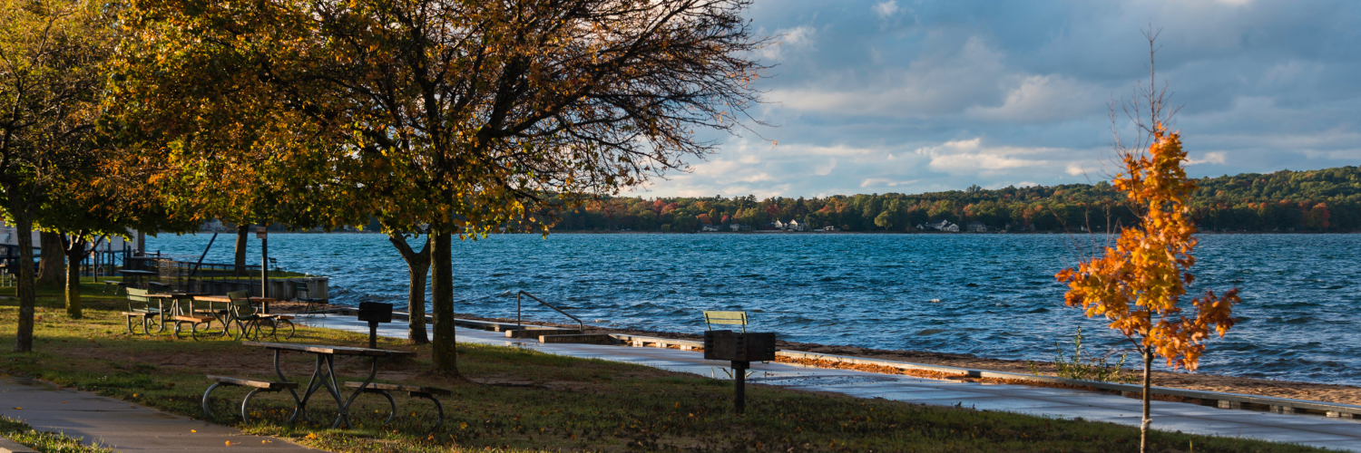 Traverse City Bay Corn-and-Soy Free Meat Delivery Apsey Farms