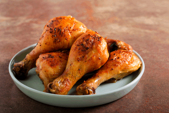 Low PUFA Corn and Soy-Free Chicken Drumsticks Cooked Regenerative Farm Products Delivered Apsey Farms Midwest USA