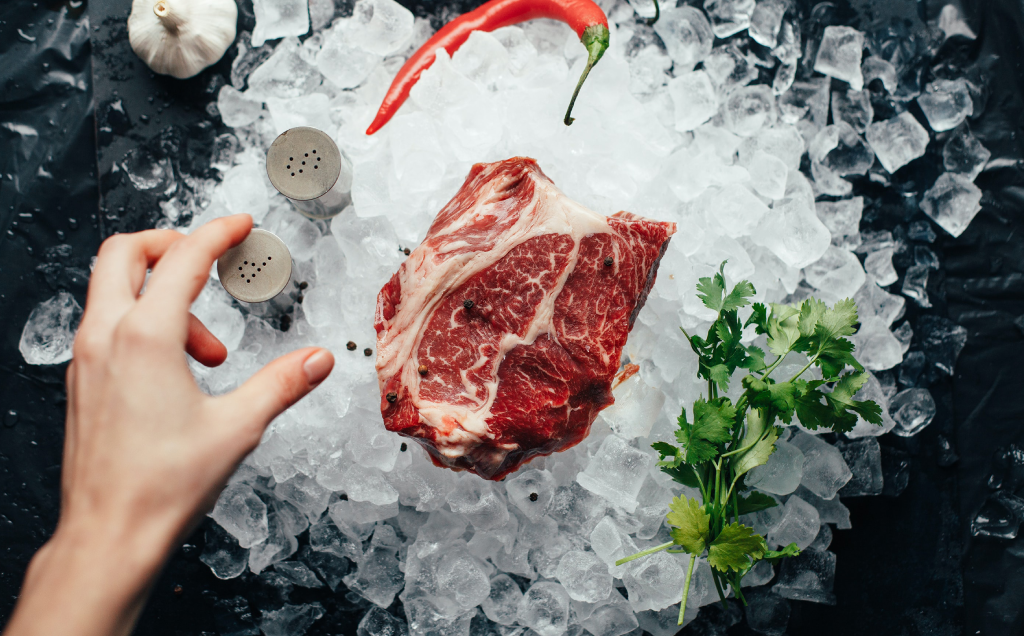 Apsey Farms 3 Reasons Why You Should Choose 100% Grass-Fed Beef Beef on Ice