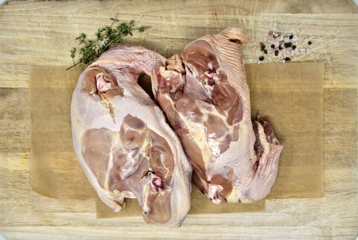 Low PUFA Corn and Soy-Free Chicken Backs Uncooked Regenerative Farm Products Delivered Apsey Farms Midwest USA 