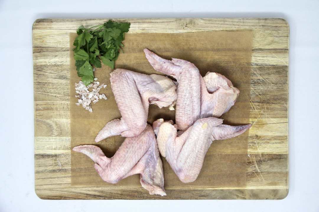 Low PUFA Corn and Soy-Free Chicken Wings Uncooked Regenerative Farm Products Delivered Apsey Farms Midwest USA